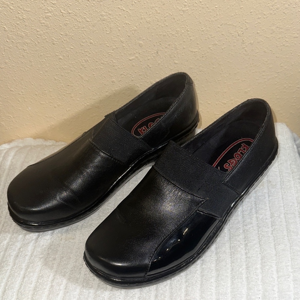 Klogs Work Mules Size 9 1/2